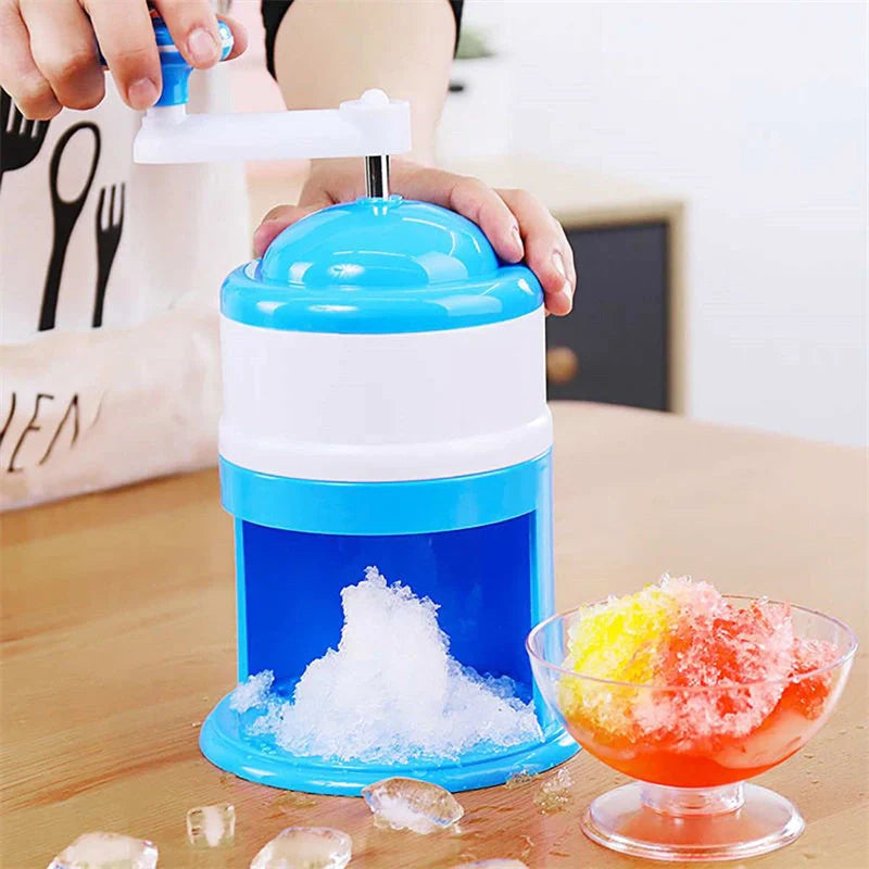 Portable manual ice crusher with stainless steel blade for smoothies and drinks