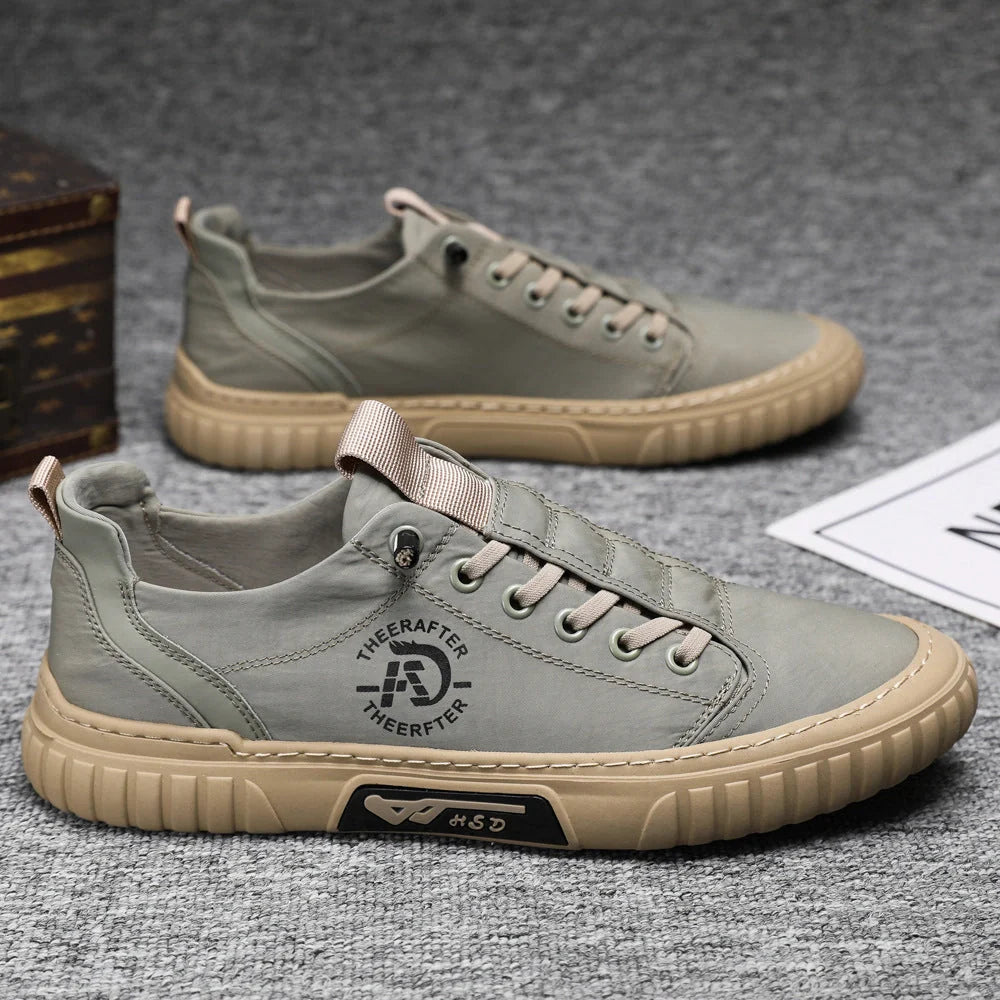 Men's breathable canvas casual shoes in various colors