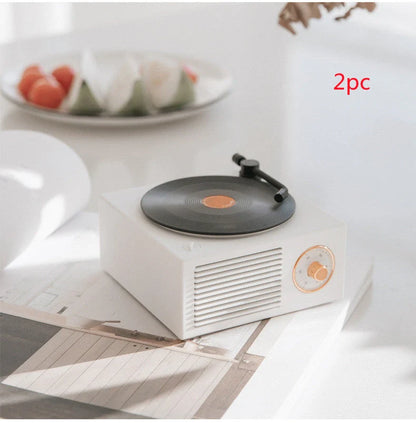 Retro Bluetooth Mini Speaker with USB Port in vintage design, perfect for wireless music streaming.