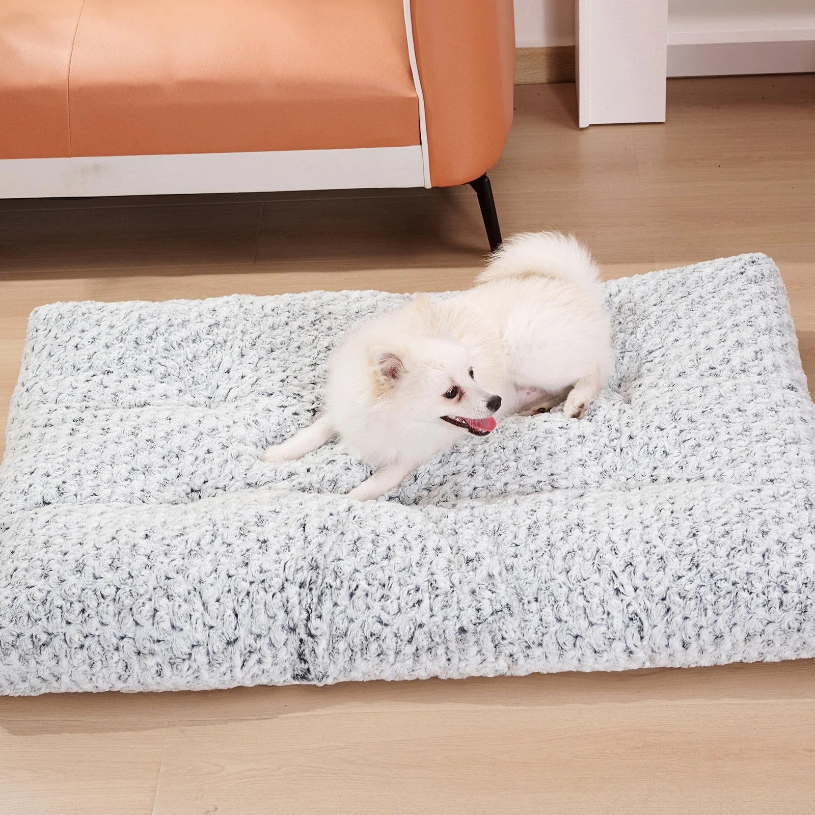 Plush, cushioned dog beds with rose velvet exterior and soft, supportive cotton filling, providing cozy and comfortable sleeping for medium to large dogs