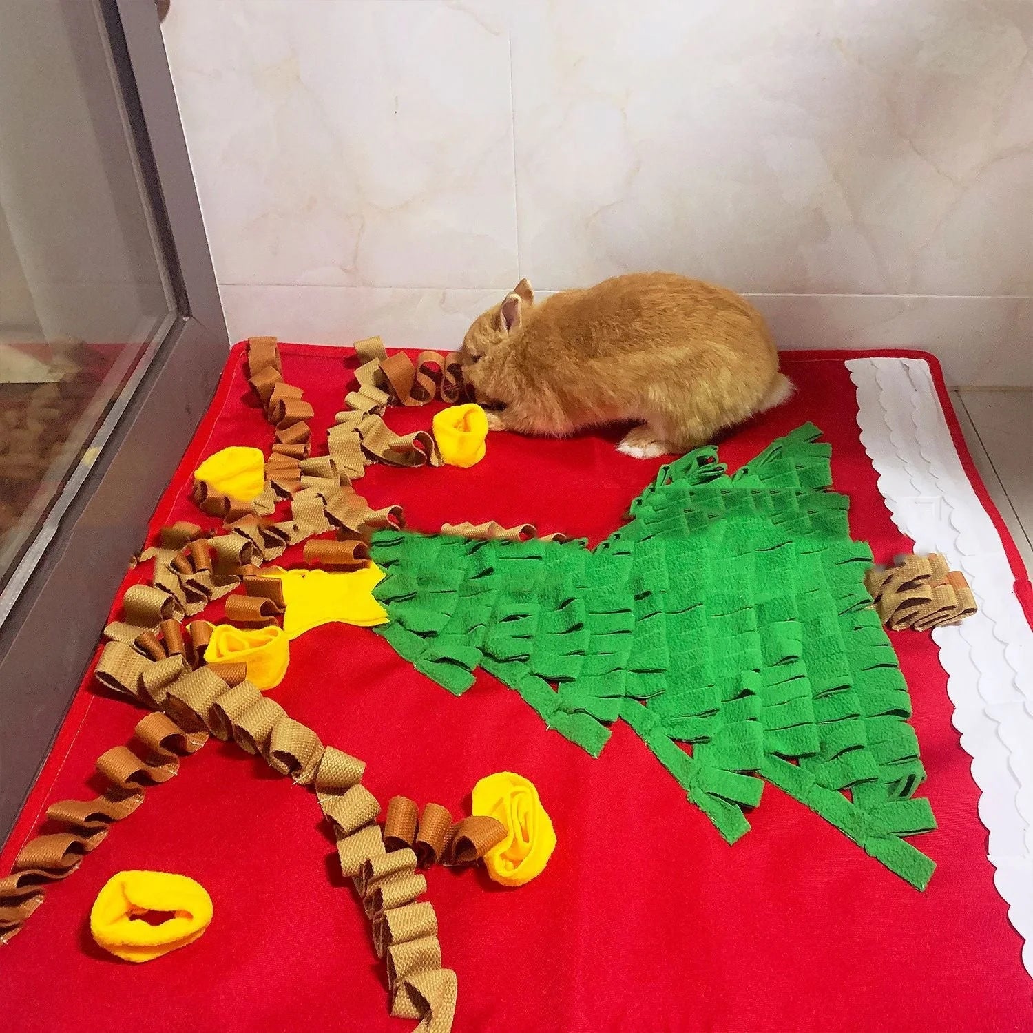 Christmas tree pattern washable pet dog snuffle mat for stress relief and slow feeding