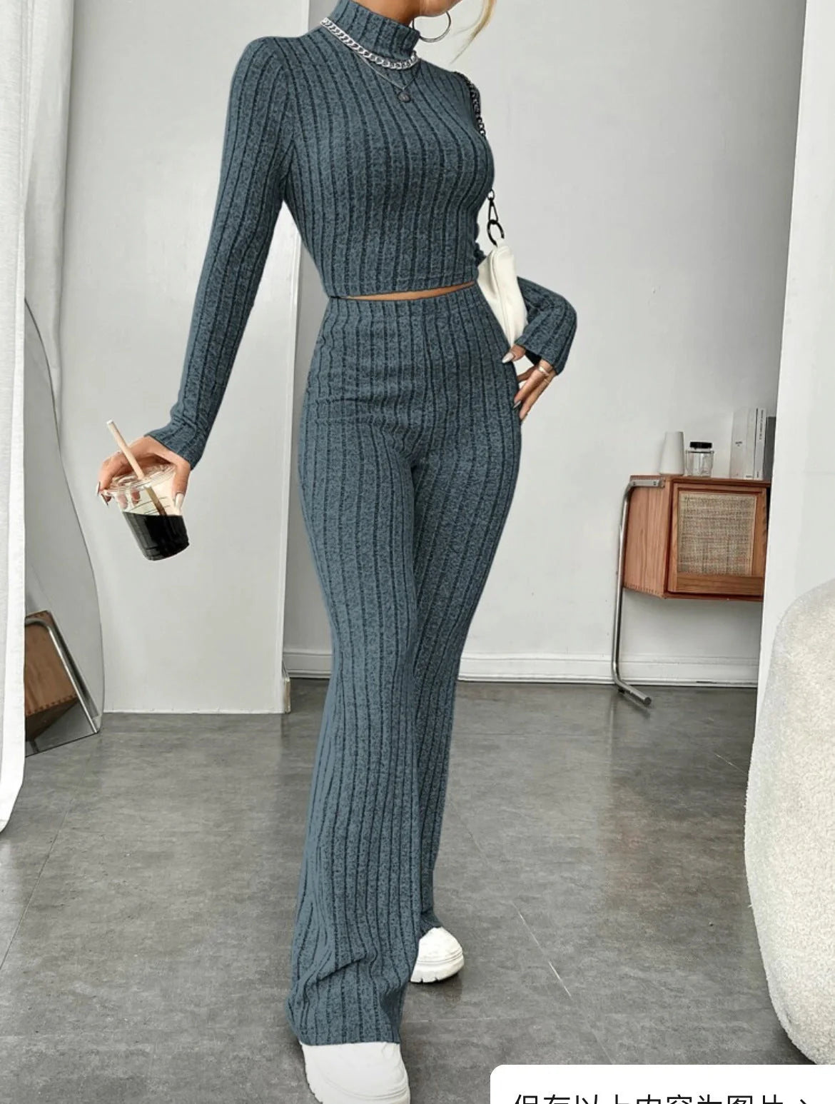 Elegant cotton turtleneck and wide-leg trousers suit in various colours, including bean green, light gray, dark red, and sapphire blue.