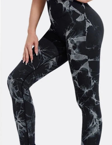 Women's seamless tie-dye leggings with push-up design for yoga and fitness