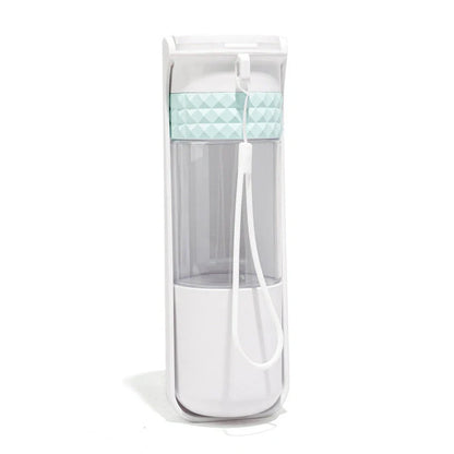 Portable dog water cup with one-click lock for outdoor travel