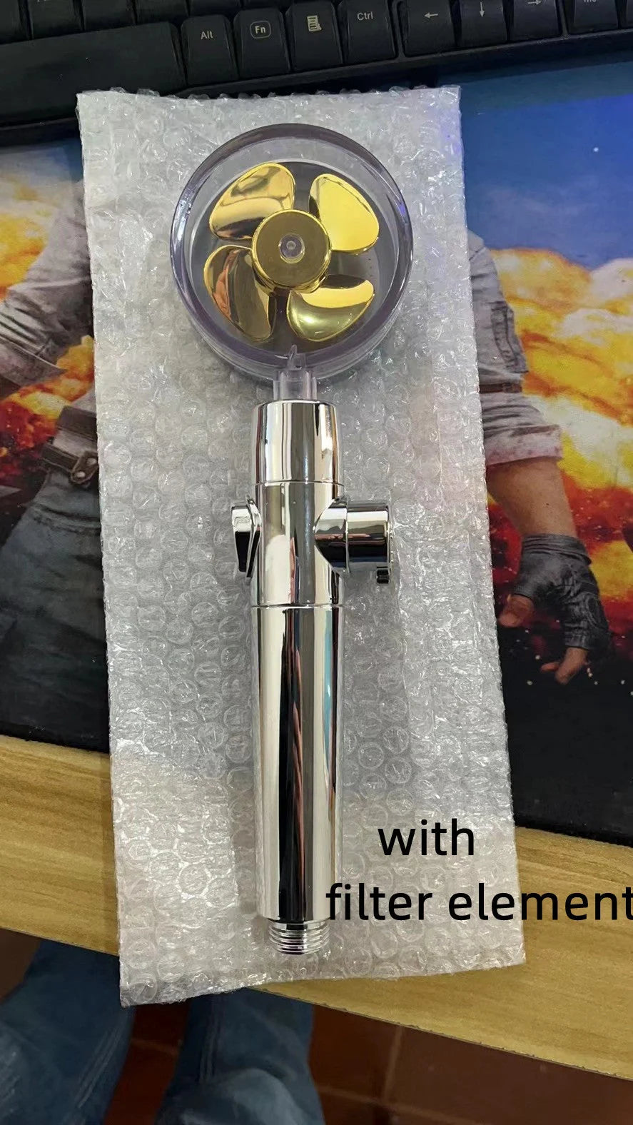 Turbo Propeller Shower Head in various colours with 360-degree fan extension