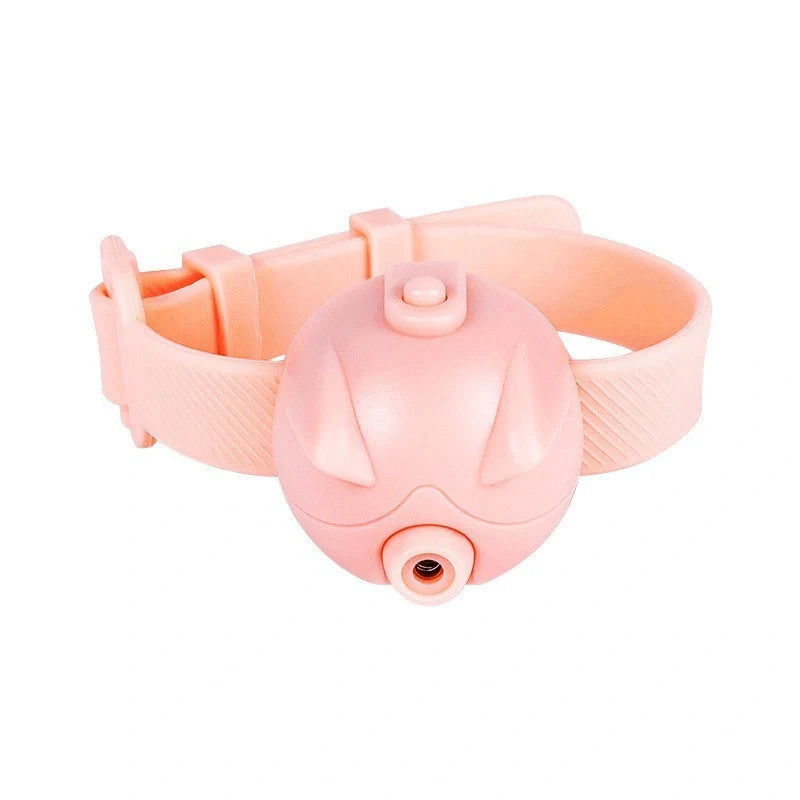 Smart Laser Teasing Cat Collar with adjustable fit and USB charging