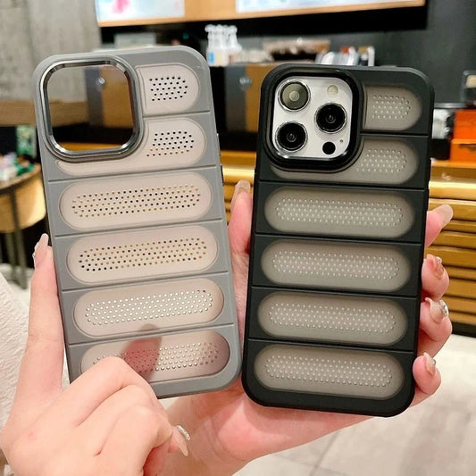 Breathable heat dissipation mesh case for ApplePhone with matte cooling metal lens ring
