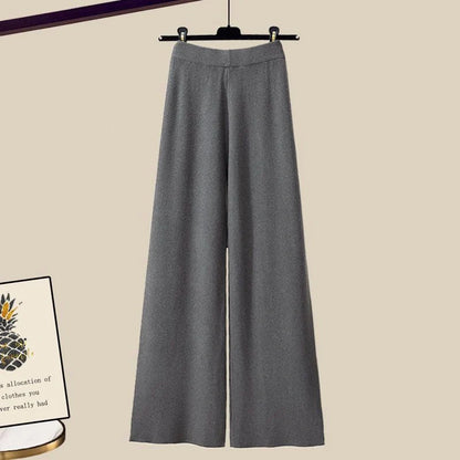 Women's 3-piece knitted sweater suit with shirt and wide leg pants in grey and white
