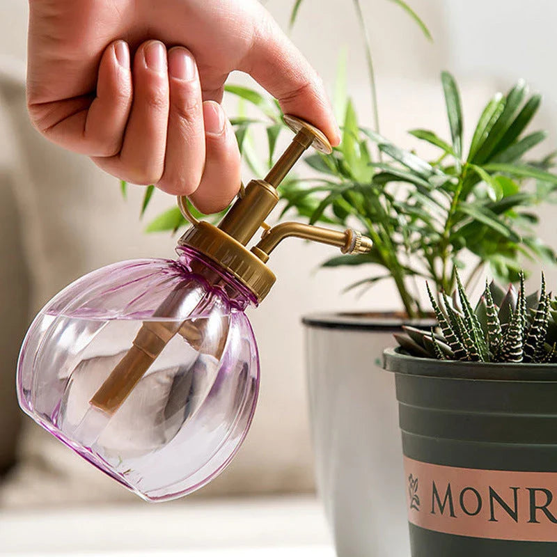 Adjustable Misting Plant Watering Sprayer with Retro-Inspired Copper Accents for Convenient Indoor and Outdoor Gardening