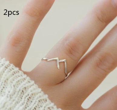 Unique mountain-shaped copper ladies' ring with antibacterial properties