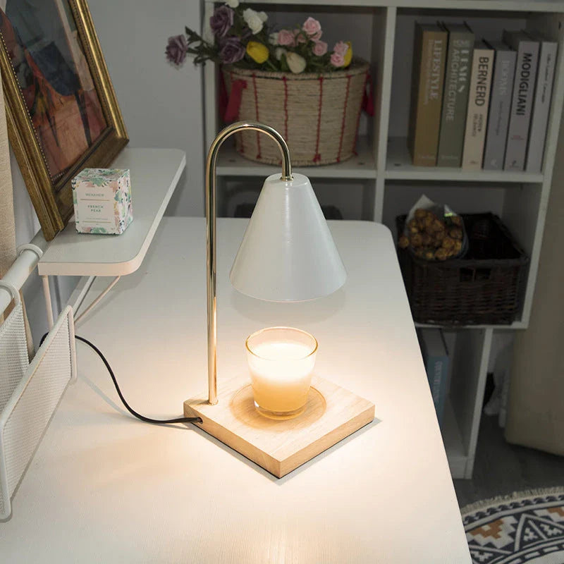 Elegant aromatherapy lamp with a curvy, semi-matte stem design for soothing scents and soft lighting