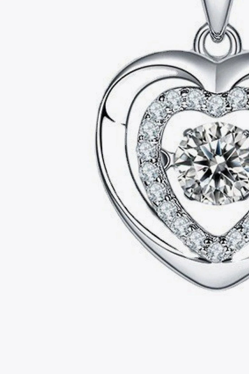 GiftHome UK Elegant Moissanite Heart Pendant Necklace in Sterling Silver