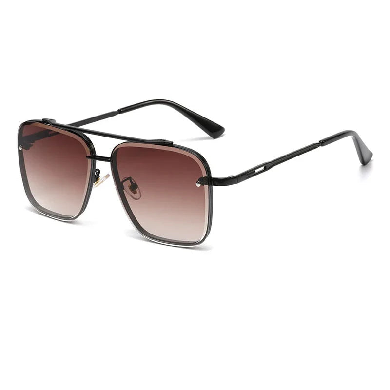 Sophisticated gradient pilot sunglasses with durable alloy frame and UV400 protected lenses for stylish British men