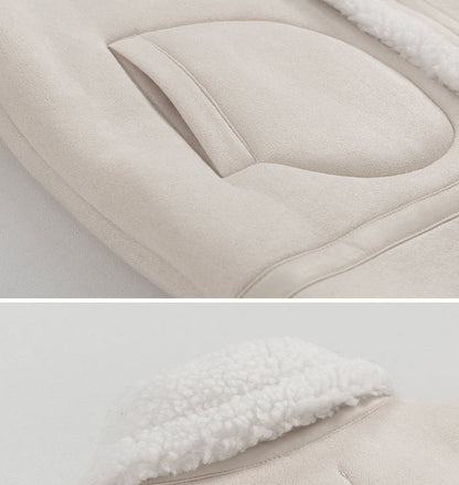 A luxurious men's winter jacket made with a blend of lamb wool and cashmere for exceptional warmth and comfort.