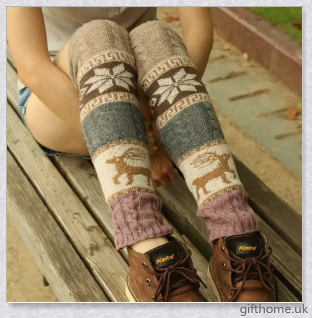 Premium British-style socks with Jacquard design, breathable and moisture-wicking for all-day comfort