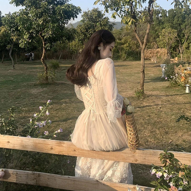 Floral Retro Tea Dress with Flowing Skirt in White Colour