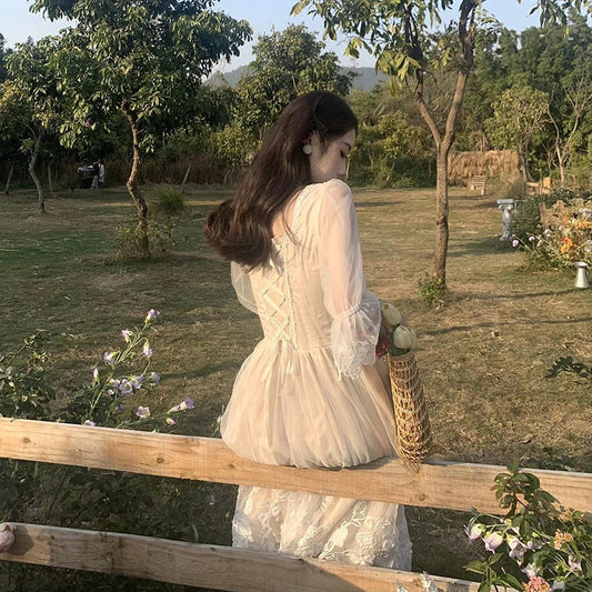Floral Retro Tea Dress with Flowing Skirt in White Colour