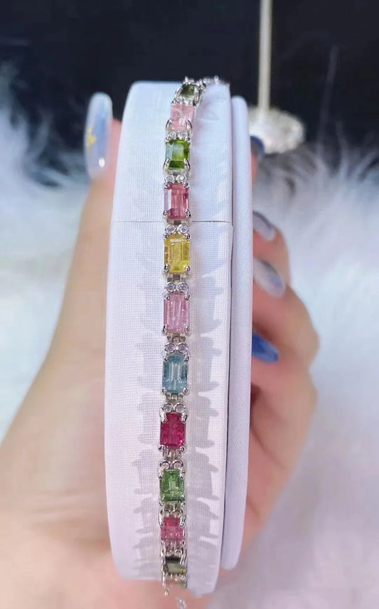 12-piece natural tourmaline bracelet with a geometric design and fire-like colours