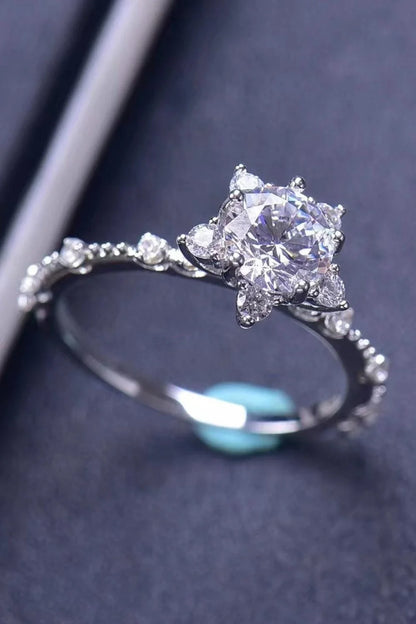 Exquisite 1 carat moissanite ring with 6-prong setting in 925 sterling silver and 18K rose gold plating