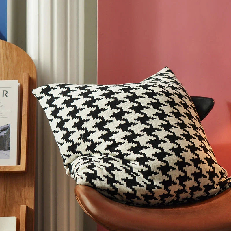 Sophisticated houndstooth pattern throw pillow cover made of 100% premium cotton for a luxurious, classic look