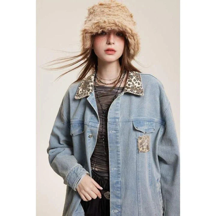Stylish leopard print denim jacket with a comfortable and versatile design