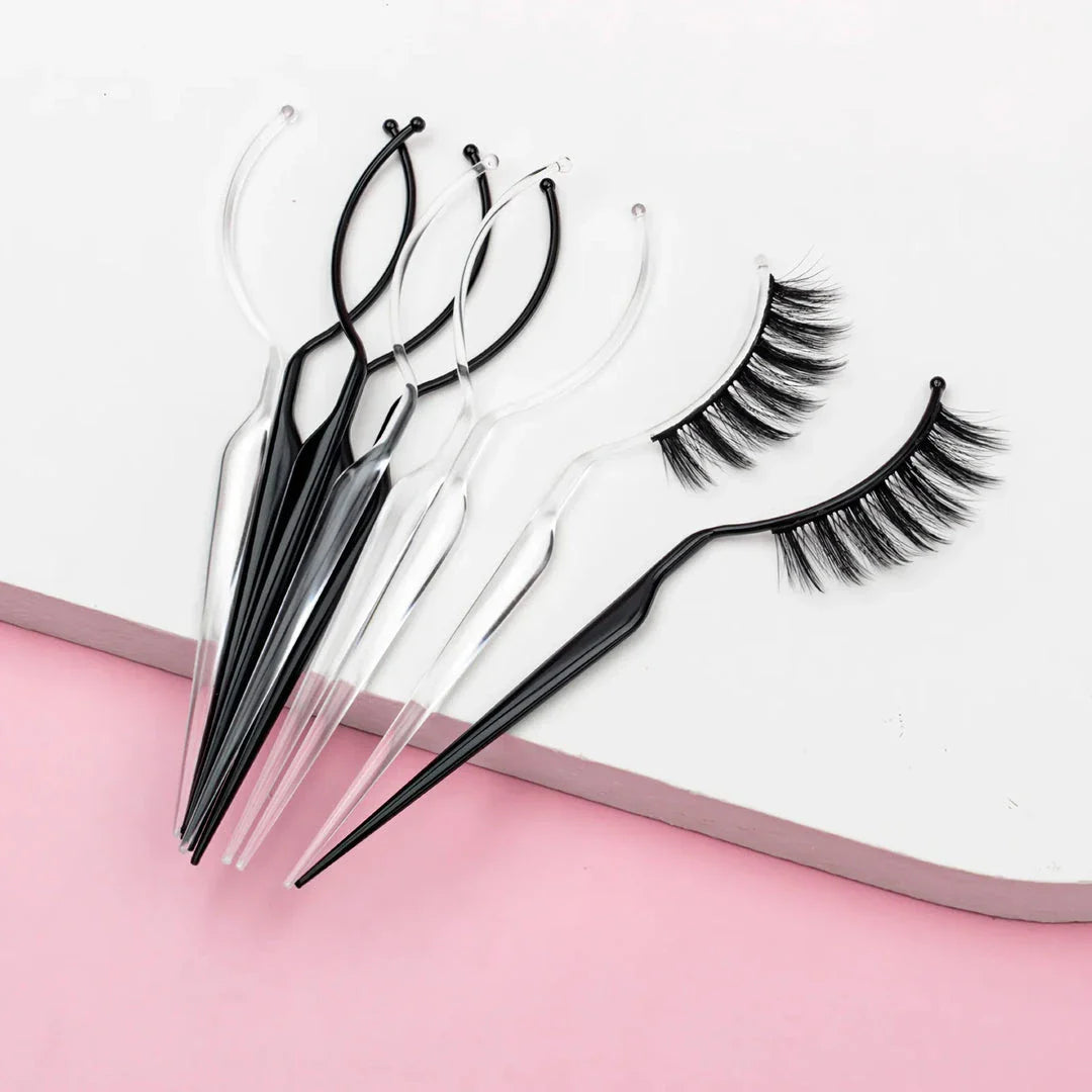 Elegant false eyelash display stand made of premium plastic with adjustable curvature for optimal lash presentation