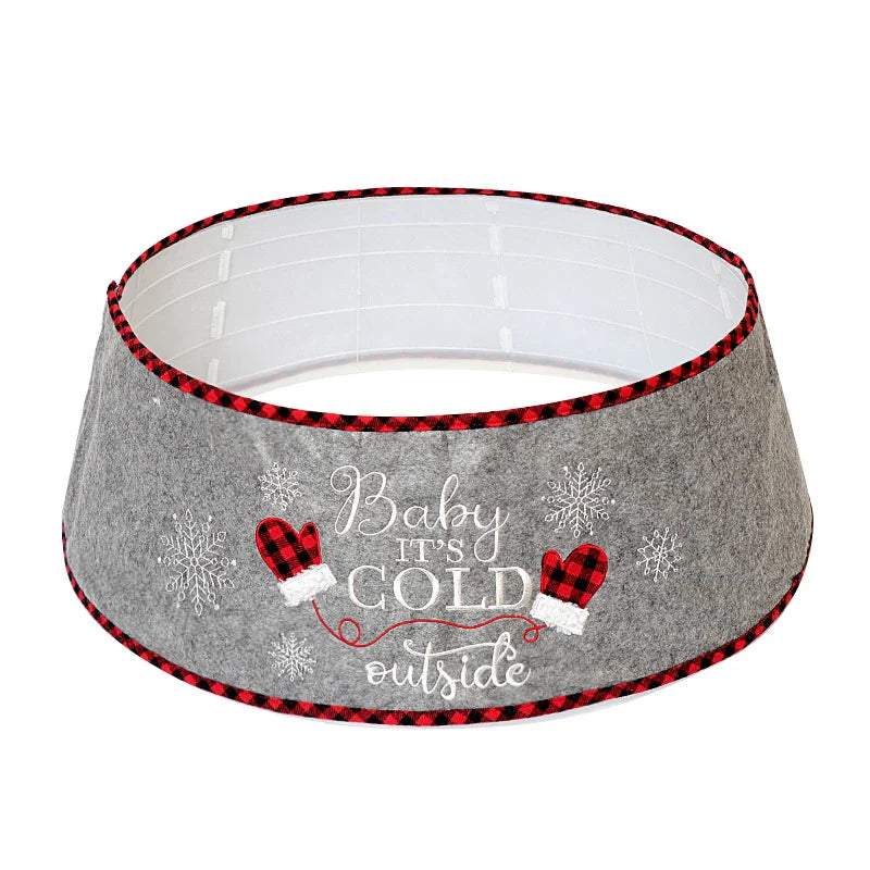 A festive Christmas tree pattern decorative apron, perfect for holiday activities and entertaining.