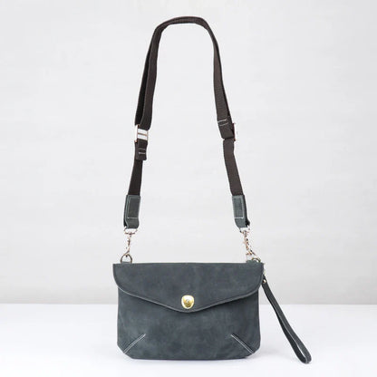 Premium handcrafted leather messenger bag in a classic British design, featuring a sturdy construction and spacious interior for the modern gentleman's everyday essentials.