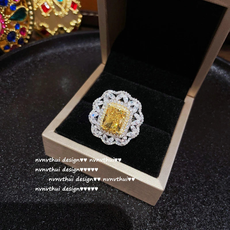 925 Sterling Silver Goose Yellow Gemstone Flower Ring with High-Carbon Diamond Accents