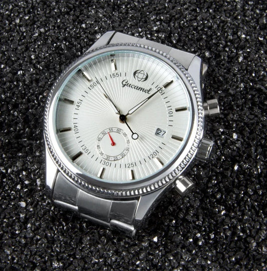 Premium British-made steel-belt business watch with a classic, elegant design
