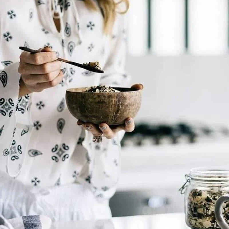 Premium Natural Coconut Bowls - Handcrafted Eco-Friendly Kitchenware for Serving, Decorating and Everyday Use