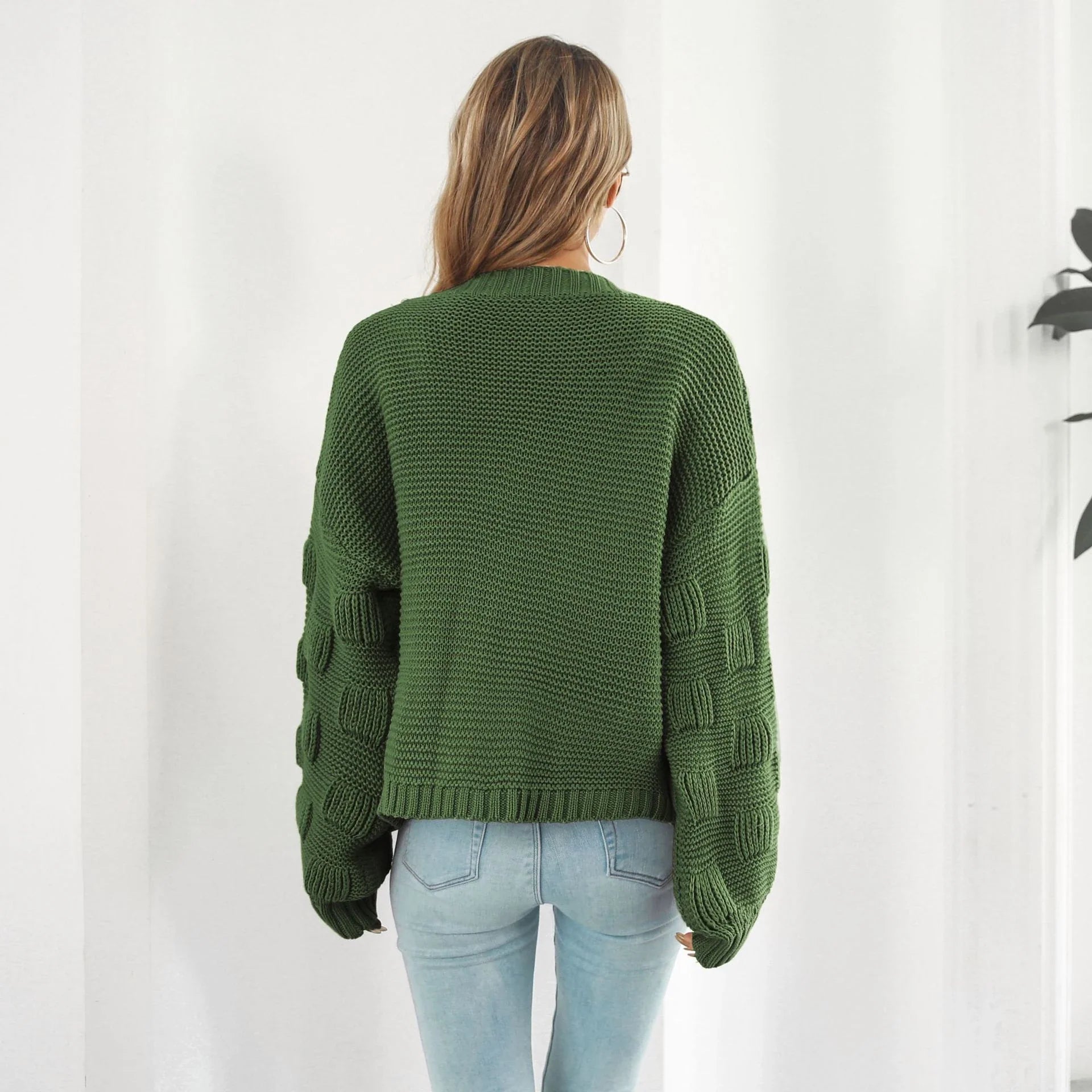 Elegant puff sleeve cardigan sweater in army green and wheat yellow colours, featuring a chunky knit design for cosy winter wear