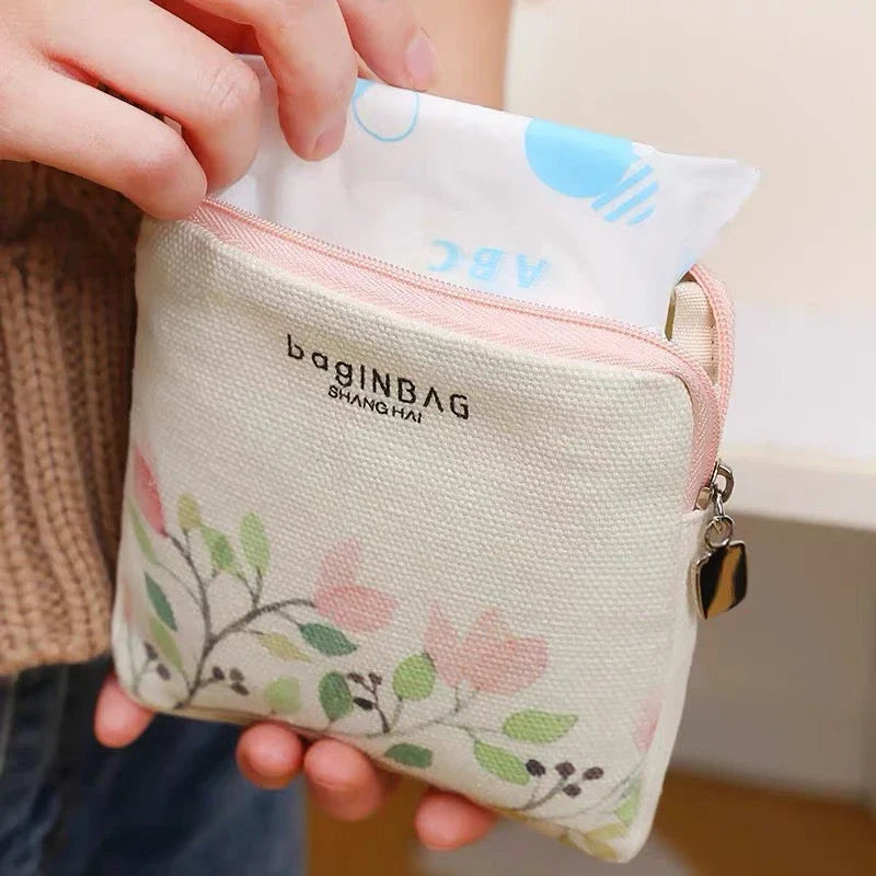 Mini Portable Sanitary Pad Pouch in Pink - Compact, Versatile, and Stylish Accessory for British Women
