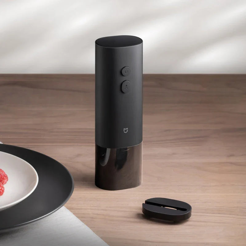 Automatic Electric Wine Bottle Opener with Concealed Foil Cutter in Sleek Black Finish