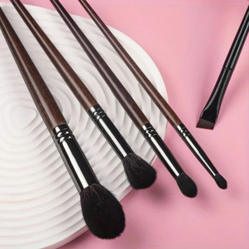 Premium 5-Piece Goat Hair Makeup Brush Set for Flawless Makeup Application