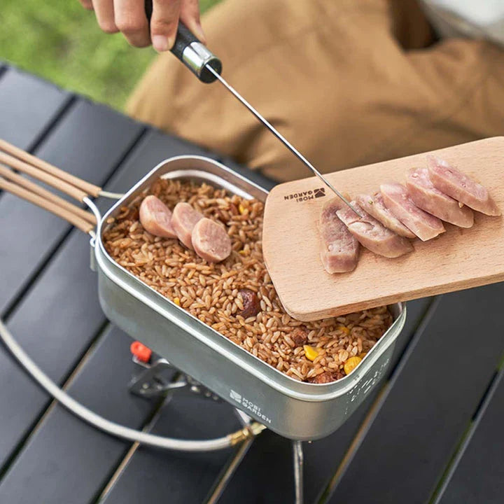 Premium portable aluminium outdoor dining box with foldable handles and generous 0.8L capacity