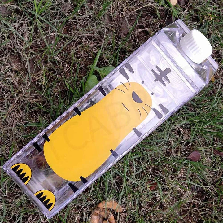 Premium transparent water bottle made with eco-friendly materials, featuring a crystal-clear design and durable construction for everyday hydration