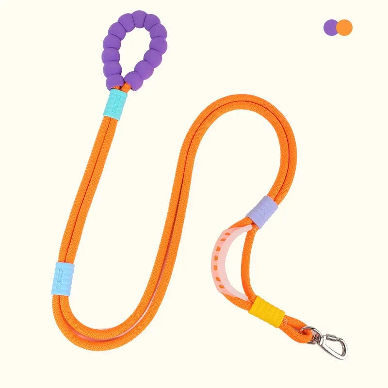 Premium Anti-Slip Pet Leash with Ergonomic Grip for Secure and Comfortable Dog Walking