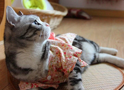 Floral print pet costumes in various sizes for cats and dogs, perfect for spring and autumn celebrations in the UK