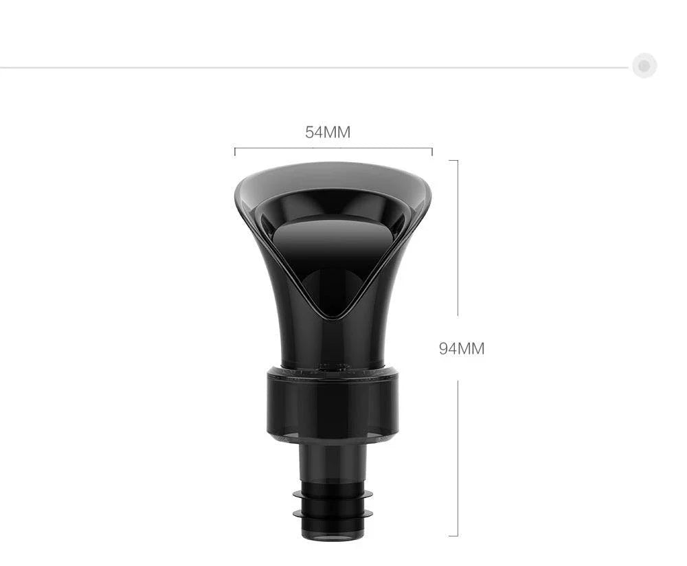Elegant petal-shaped red wine pourer with a sleek design to enhance the flavour and aroma of your favourite red wines