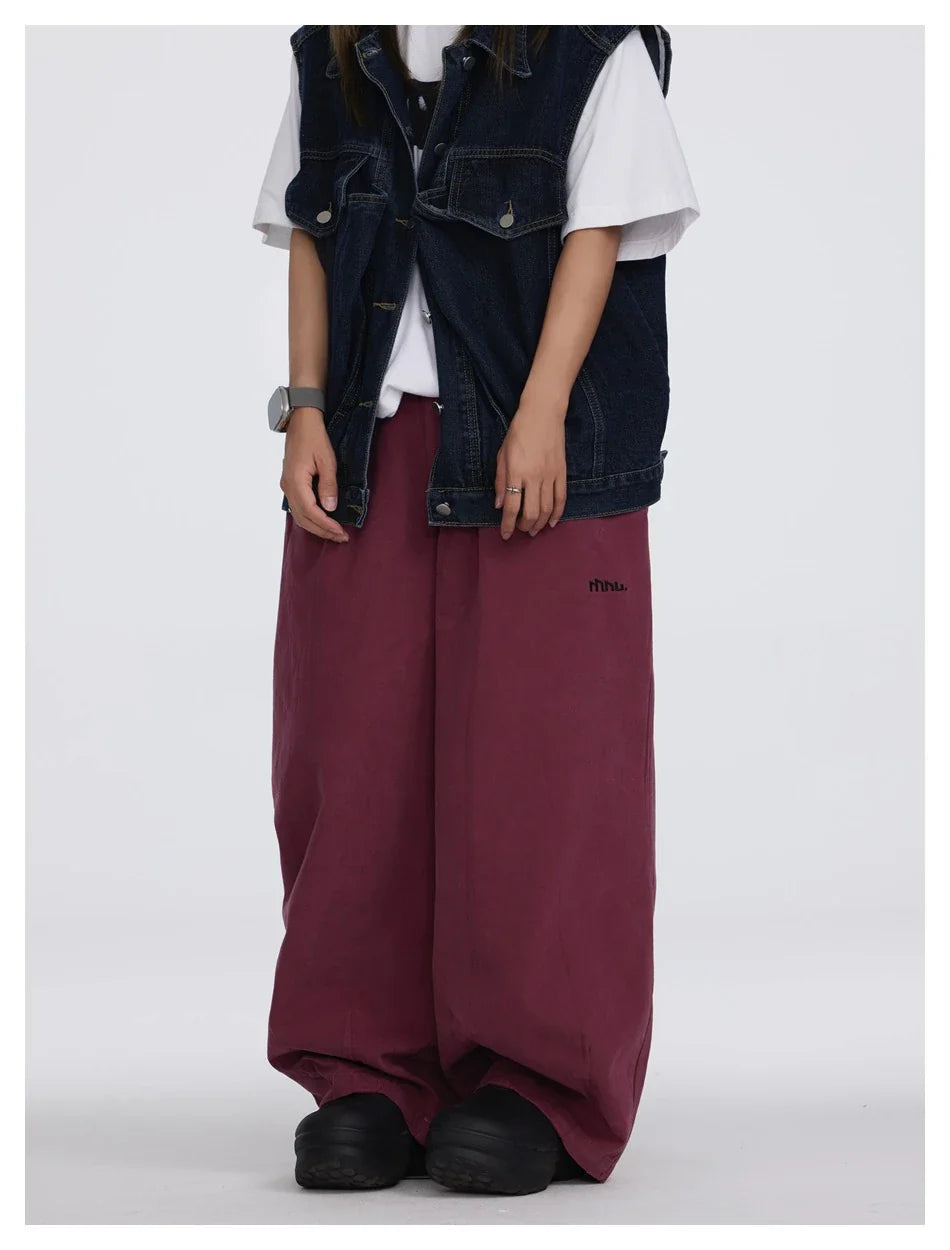 Sophisticated men's casual trousers in various colours, featuring a tailored straight-leg design and mid-rise waistline for a polished, British-inspired look.