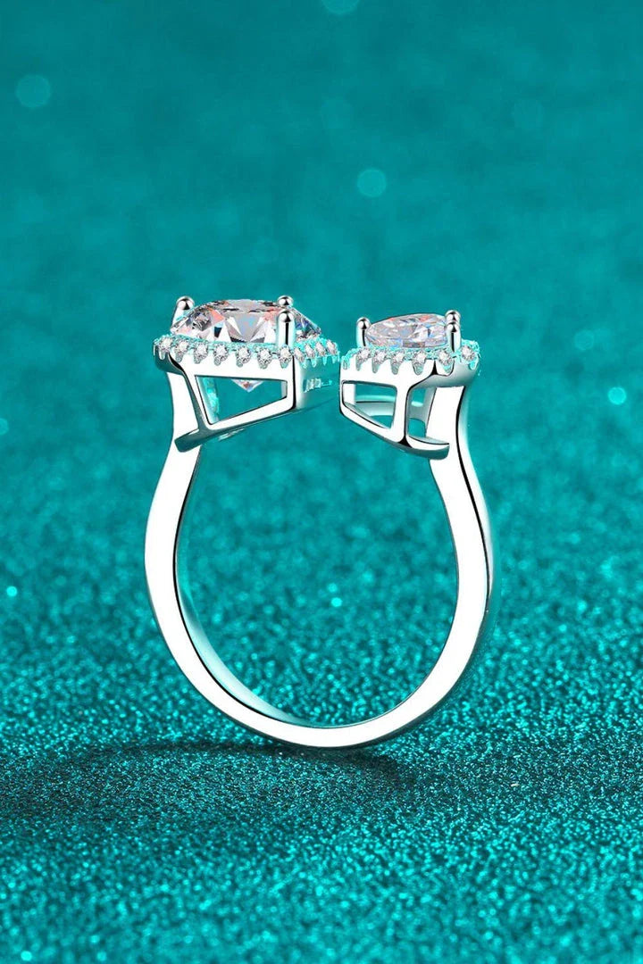 Elegant heart-shaped moissanite open ring in platinum-plated 925 sterling silver with adjustable sizing