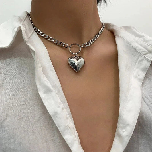 Edgy punk choker necklace with a heart pendant made of durable iron alloy for a fashionable and long-lasting accessory