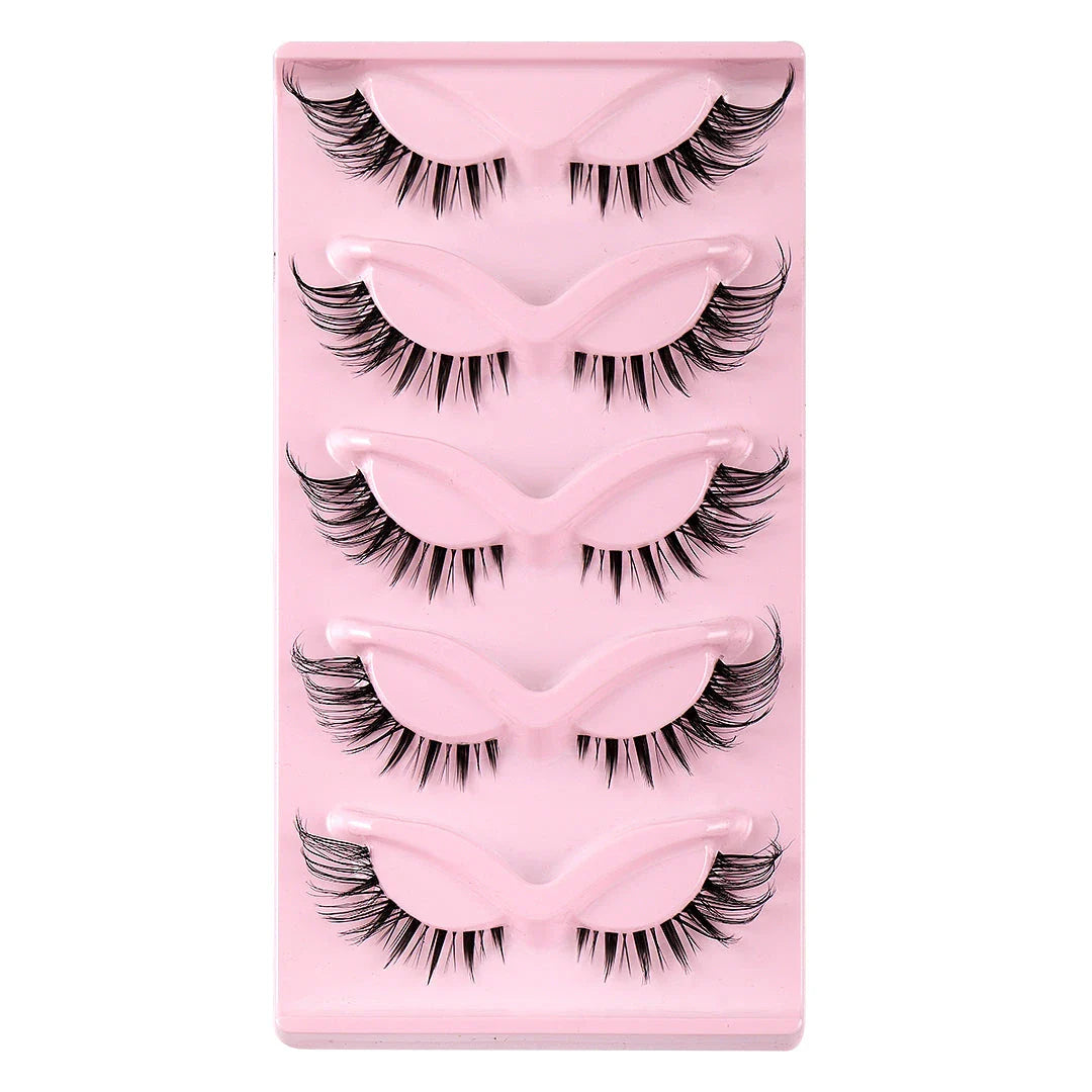 Pair of 3D cat eye and fox eye false eyelashes made from high-quality synthetic fibres for a natural, voluminous look