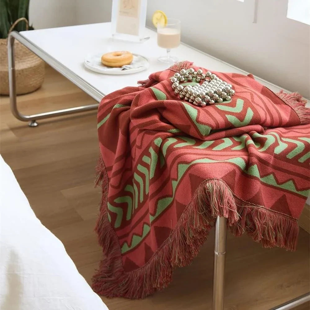 Cosy Indian Tribal Geometric Throw Blanket in Vibrant Red and White Patterns