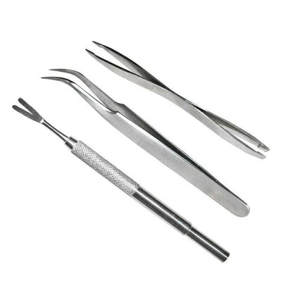Premium stainless steel pet flea treatment tweezers with dual-ended precision design for effective flea removal