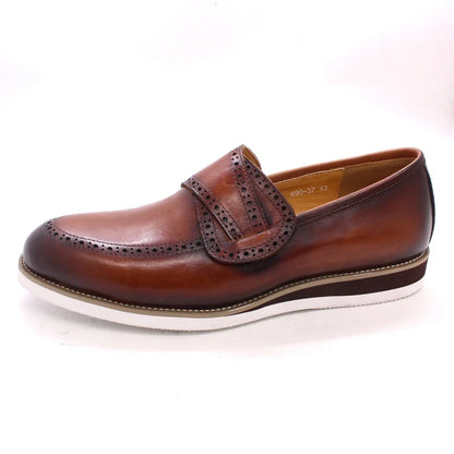 Premium handcrafted British leather casual loafers for men, featuring a round toe, flat heel, and durable rubber sole
