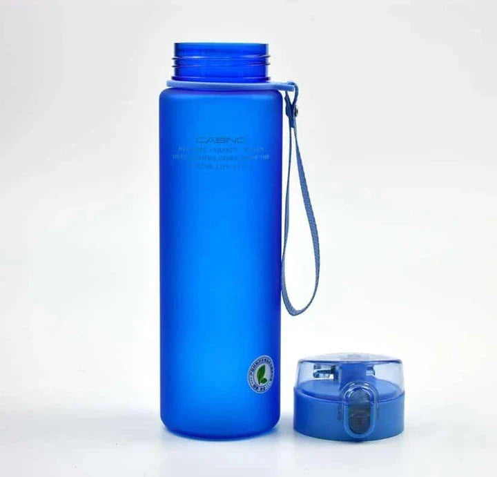 Premium BPA-free water bottle with leak-proof lid and thermal insulation to keep drinks hot or cold on-the-go