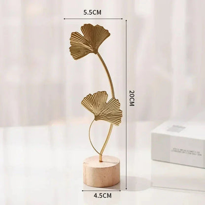 Elegant Nordic-style ginkgo leaf iron wall decor with intricate leaf motif and sleek metal construction