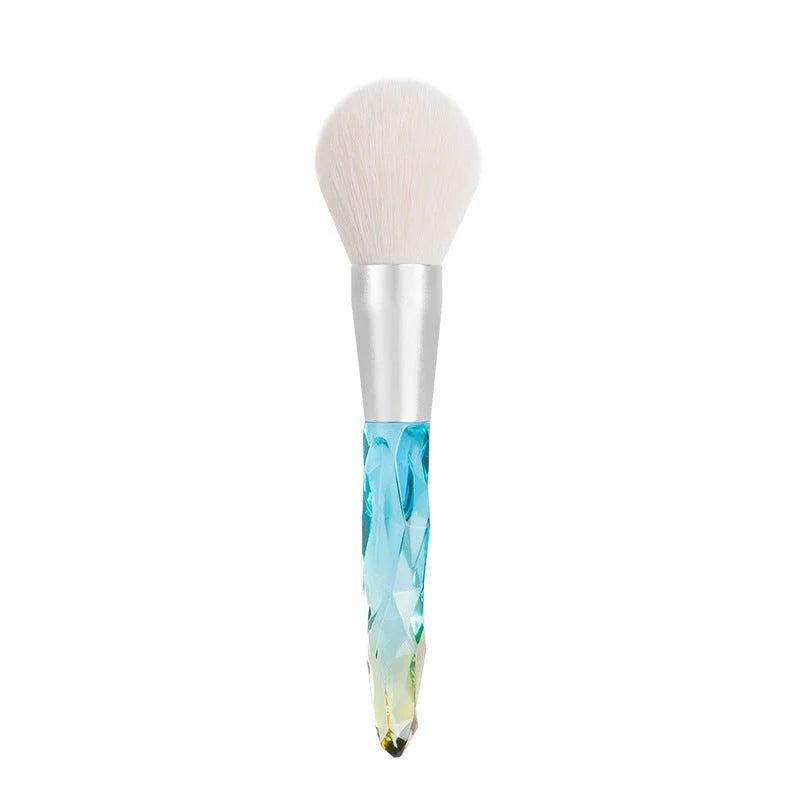 Exquisite Crystal Handle Powder Makeup Brush with Prism Design and Soft Wool Fibers for Flawless Makeup Application